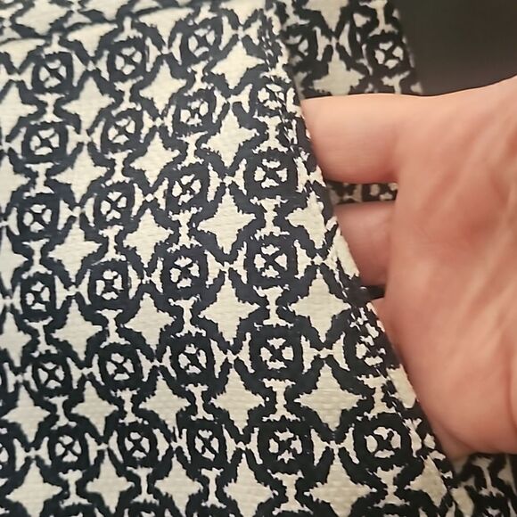 JOE FRESH Black and white patterned shorts 8 - Picture 4 of 5